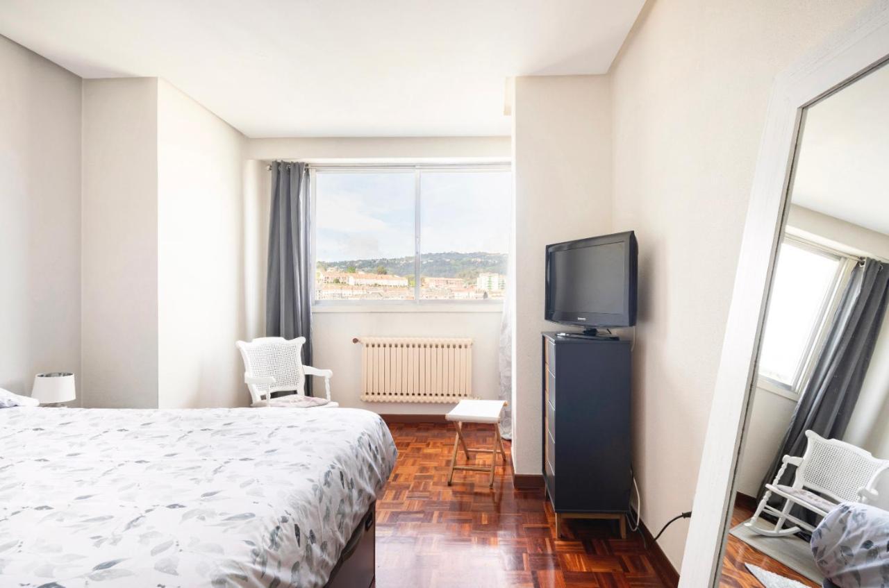 Apartamento En El Centro De Ourense Buitenkant foto